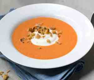 Prøv også Tomatsuppe med yoghurt.