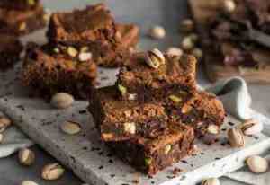 Prøv også Brownies med pistasj og hvit sjokolade.