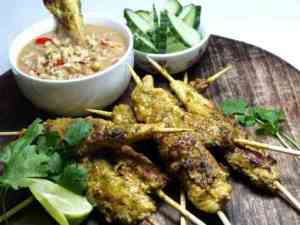 Prøv også Indonesisk satay med peanøttsaus.