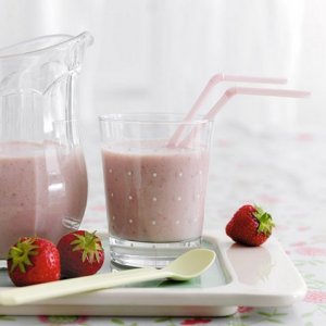 Prøv også Jordbær-banan milkshake.
