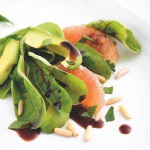 Prøv også Frisk grapefruktsalat med avocado.