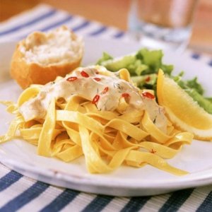 Prøv også Pasta med laks i sennepssaus.