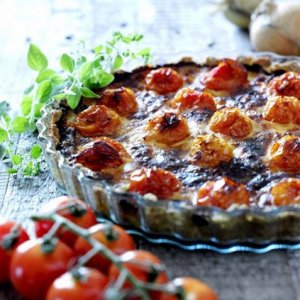 Prøv også Tomatpai med cheddar.