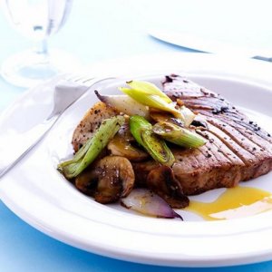Prøv også Limemarineret tunfisk.