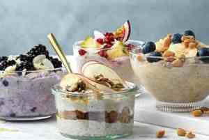 Prøv også Overnight oats med fire sorters topping.