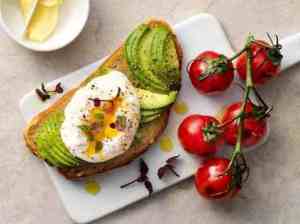 Prøv også Avokadosmørbrød med posjert egg.