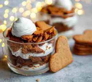 Prøv også Barnas juledessert med pepperkaker og kokosbollemasse.