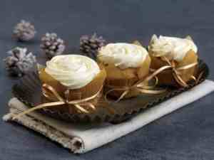 Prøv også Kryddercupcakes med kremosttopping.