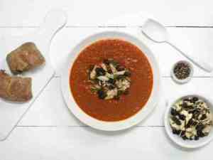 Prøv også Tomatsuppe med kylling, bønner og basilikum.