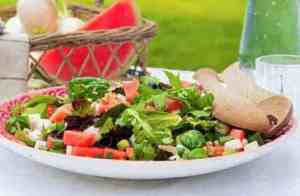 Prøv også Sommersalat med neper og vannmelon.