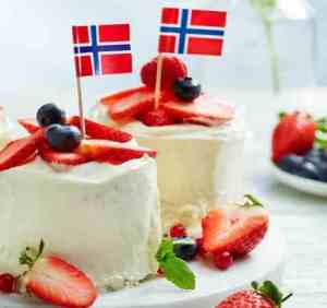 Prøv også Mini bløtkake med lemoncurd og friske bær.