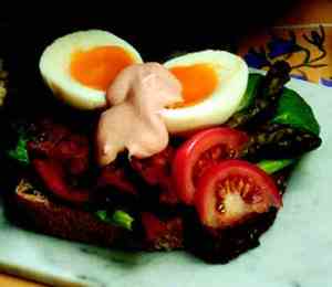 Prøv også Brød med egg og bacon.