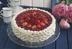 Prøv også Sommerens festkake.