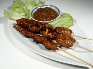 Prøv også Kylling- og Biffsatay med peanøttsaus.
