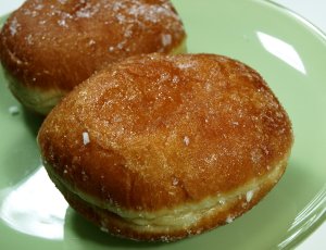 Prøv også Berliner-boller (Berliner Pfannkuchen).