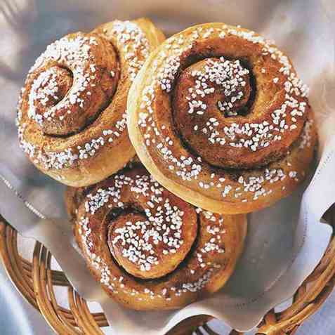 Kanelboller 2 oppskrift.