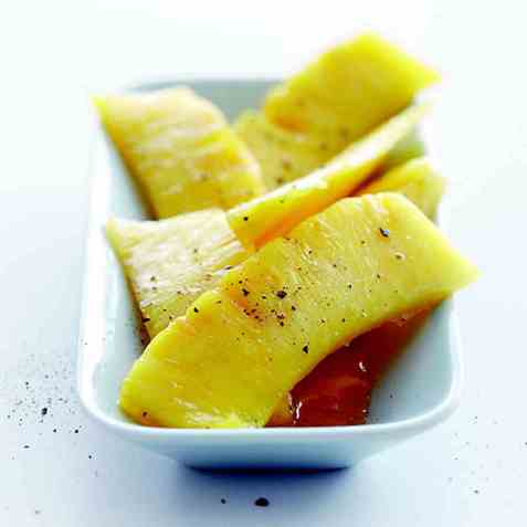 Karamellisert ananas oppskrift.
