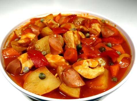 Chicken Afritada oppskrift.