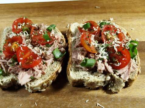 Krydret tunfisk smørbrød oppskrift.