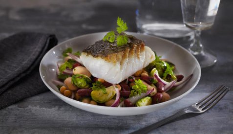 Stekt torsk med bønnesalat oppskrift.