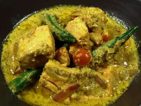 Kari Ikan fish curry oppskrift.