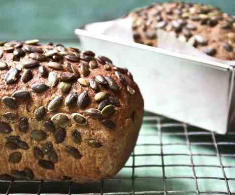 Bakerens ekstra grove brød oppskrift.