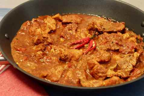 Svingod vindaloo oppskrift.