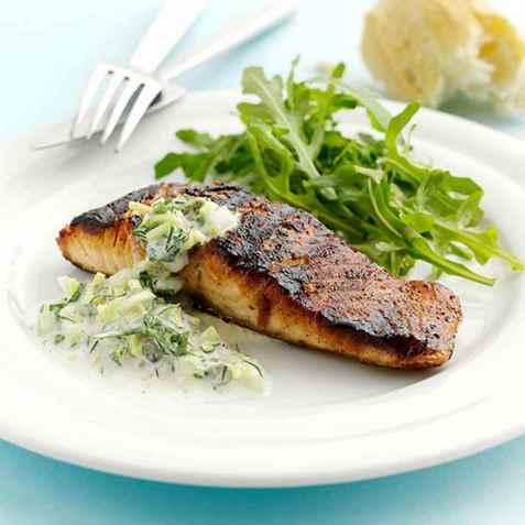 Grillet laksekotelett med urtesaus oppskrift.