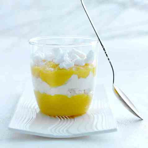 Enkel yoghurtdessert oppskrift.