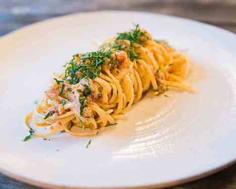 Pasta med krabbe oppskrift.