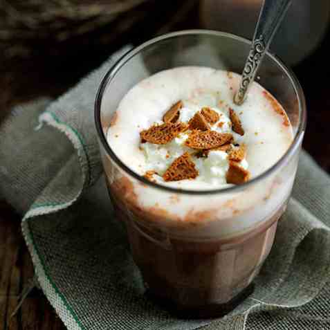 Pepperkakekaffe oppskrift.